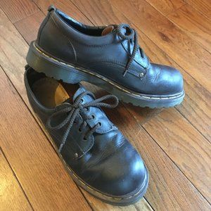 VTG Made in England Dr. Martens Shoes Unisex